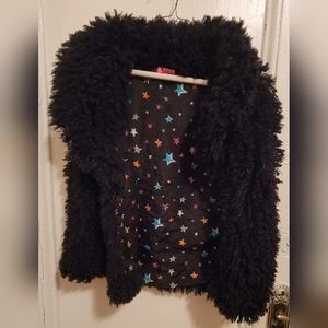 Betsey Johnson Faux Fur Vest Size Medium in Black